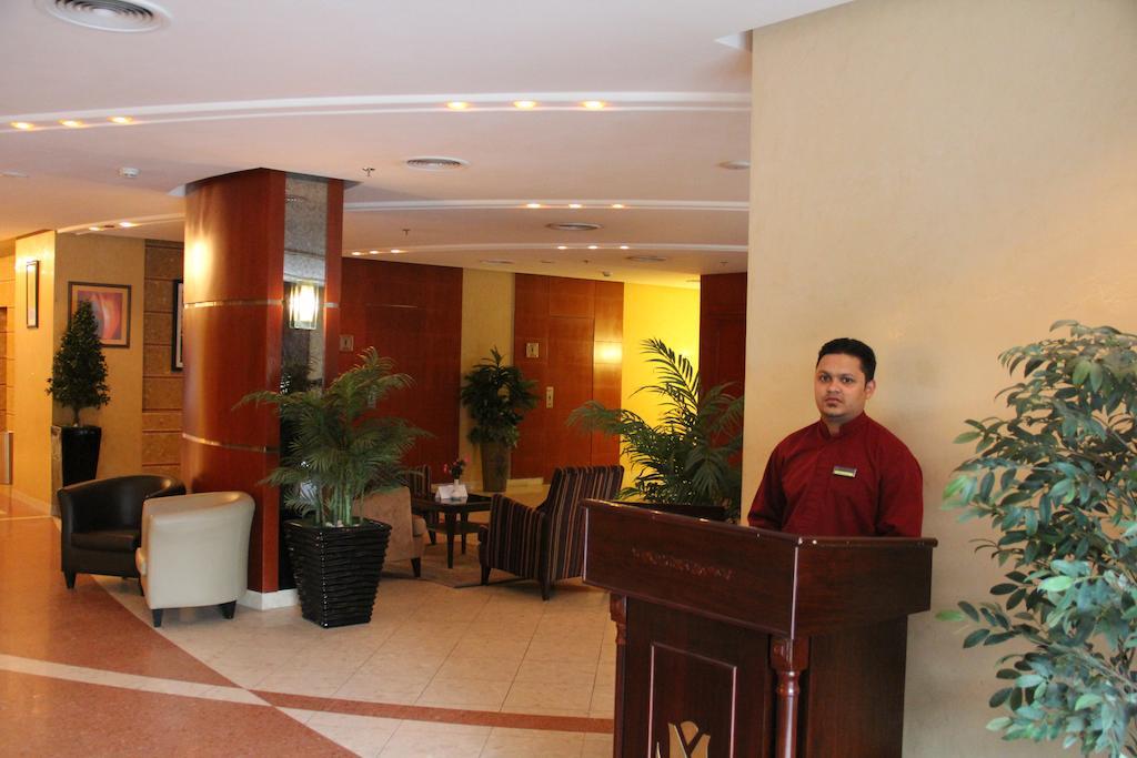 Reef Al Malaz International Hotel By Al Azmy リヤード エクステリア 写真